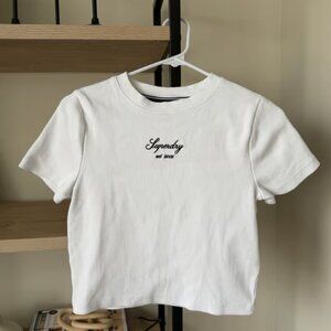 Size 6 women’s superdry heritage logo crop top